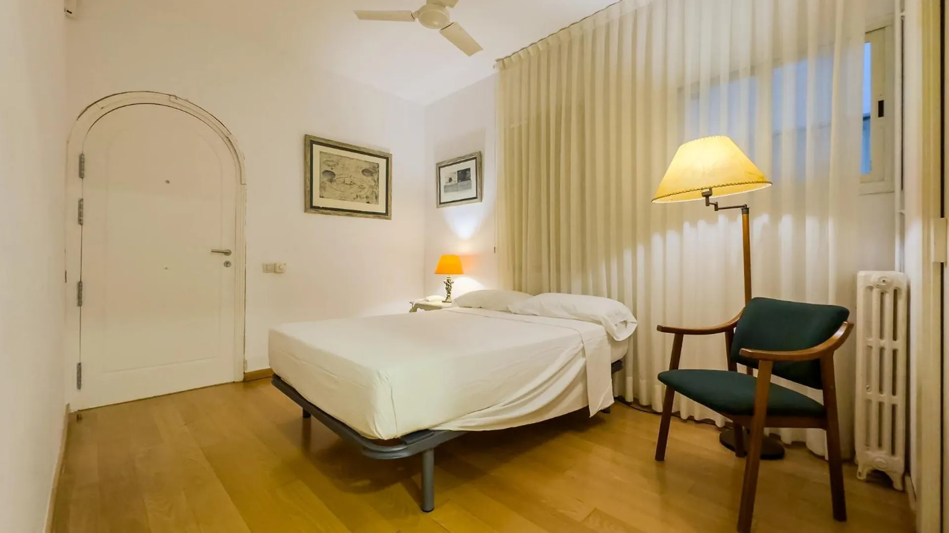 Enrique Granados Apartment Barcelona 0*,